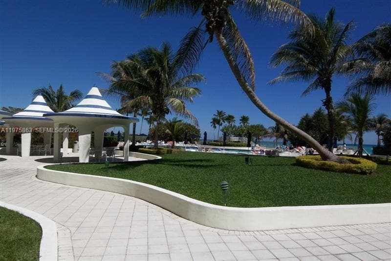 5161 Collins Ave # 1012, Miami Beach FL 33140 — 27