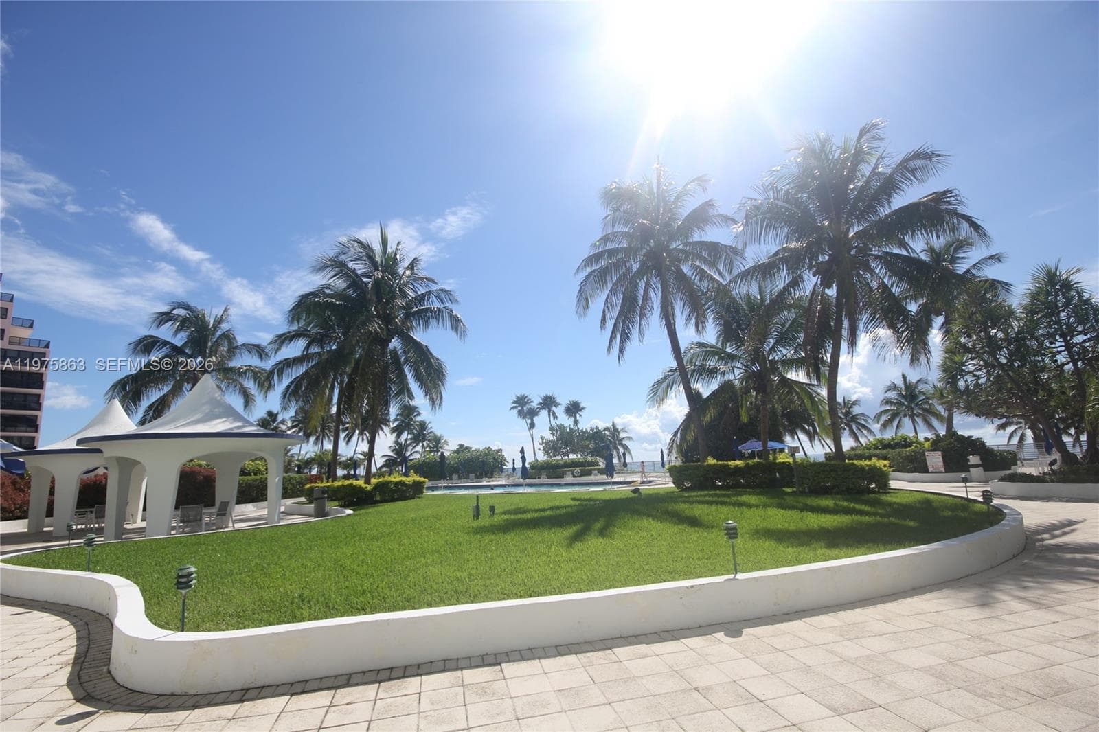 5161 Collins Ave # 1012, Miami Beach FL 33140 — 24