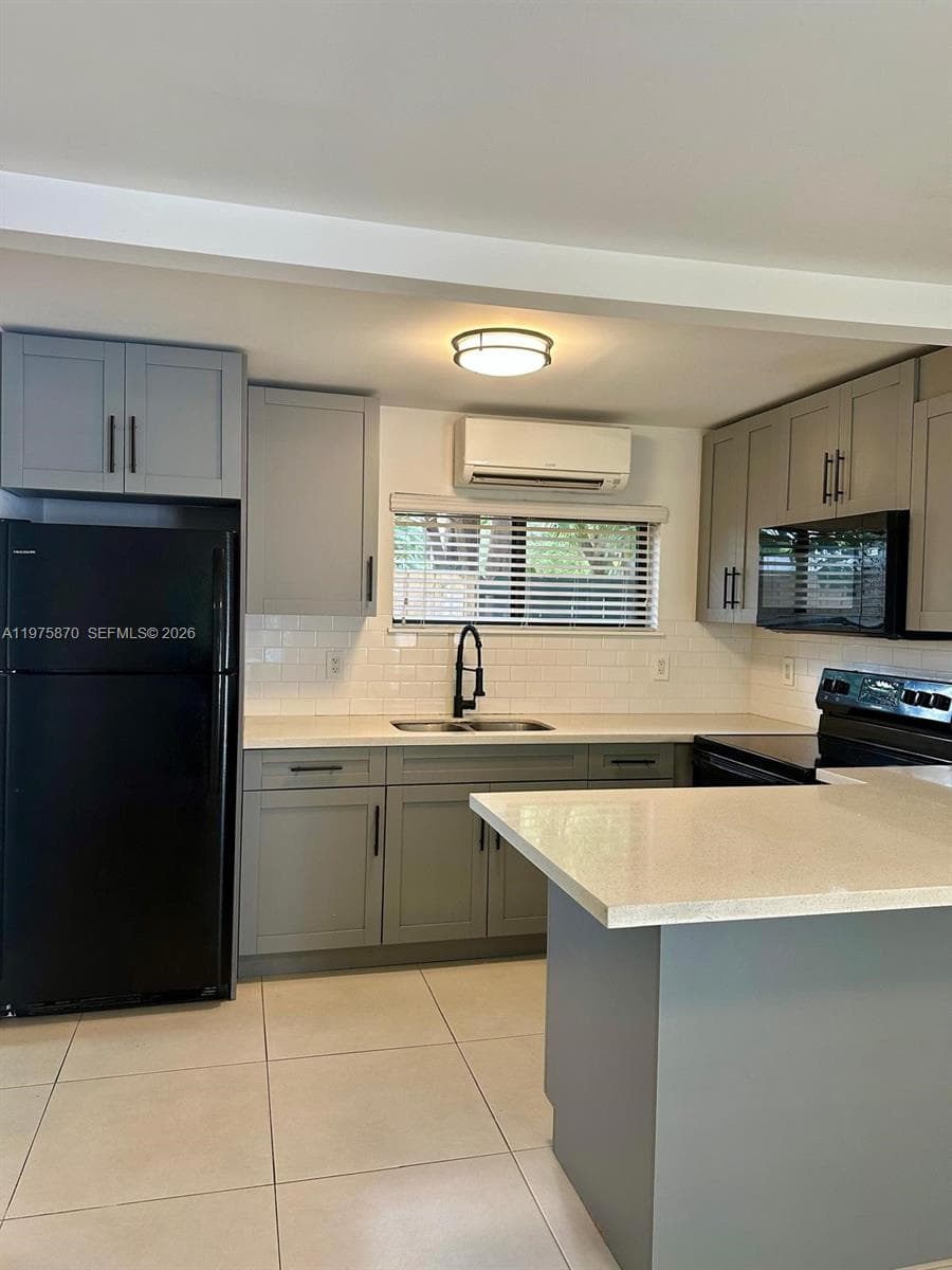 Arch Creeks Estates, Miami, FL — 36