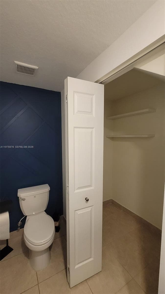 10219 W 32nd Ln, Hialeah FL 33018 — 13
