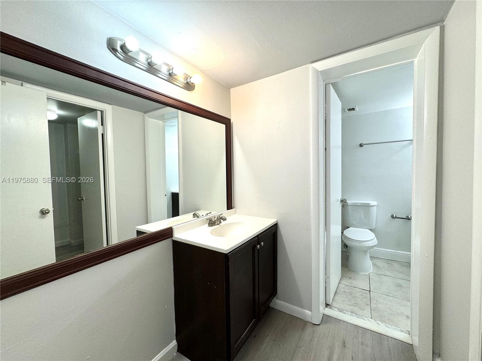 484 NW 165th St Rd # 411, Miami FL 33169 — 14