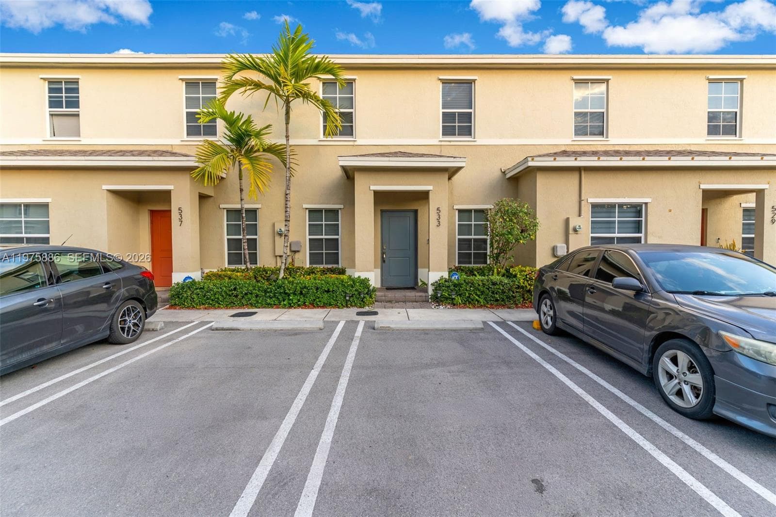 533 NE 5 PL, Homestead FL 33034 — 1