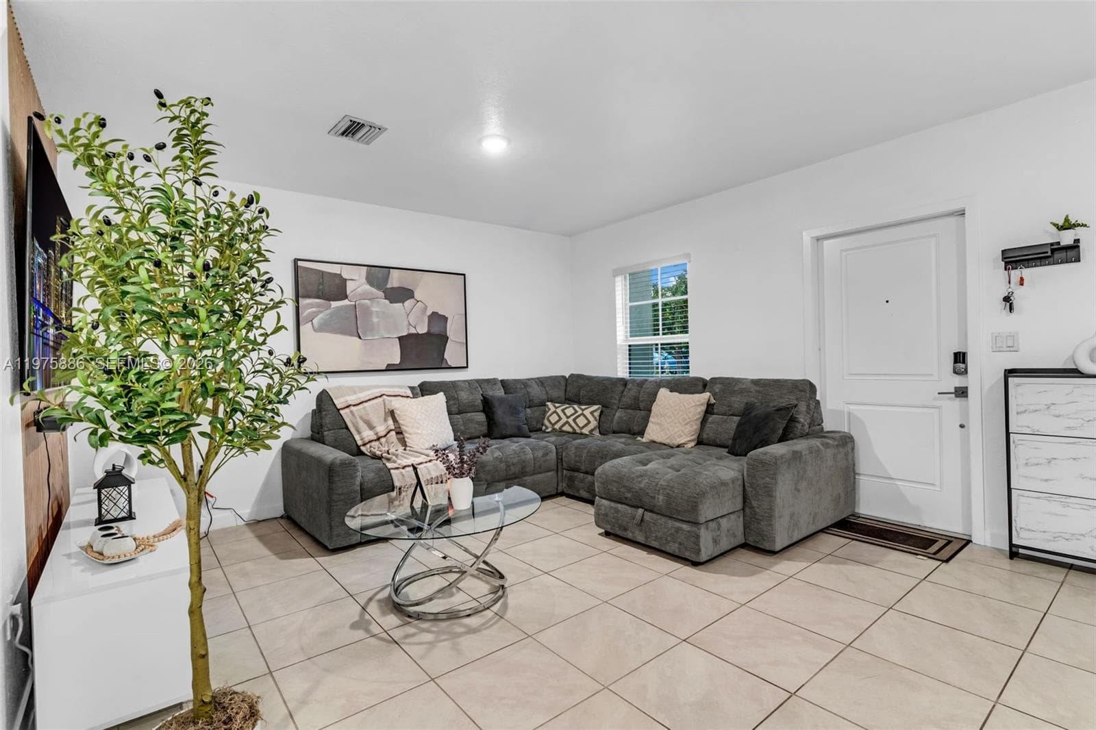 533 NE 5 PL, Homestead FL 33034 — 4