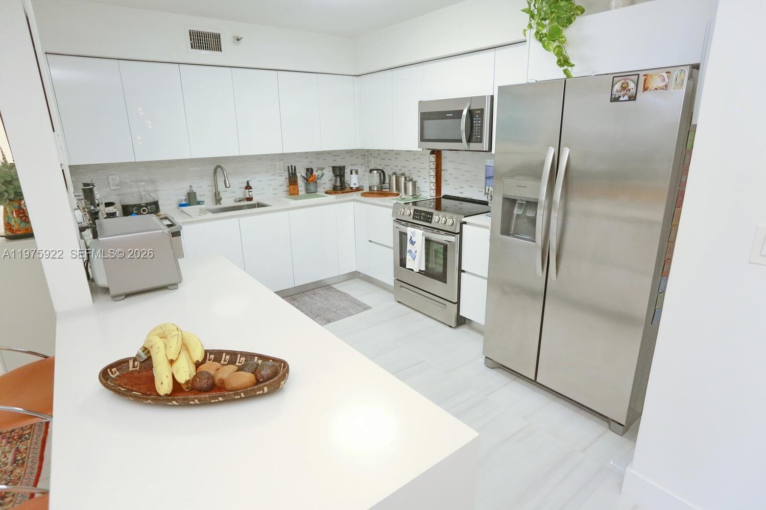 3530 Mystic Pointe Dr # 2807, Aventura FL 33180 — 27