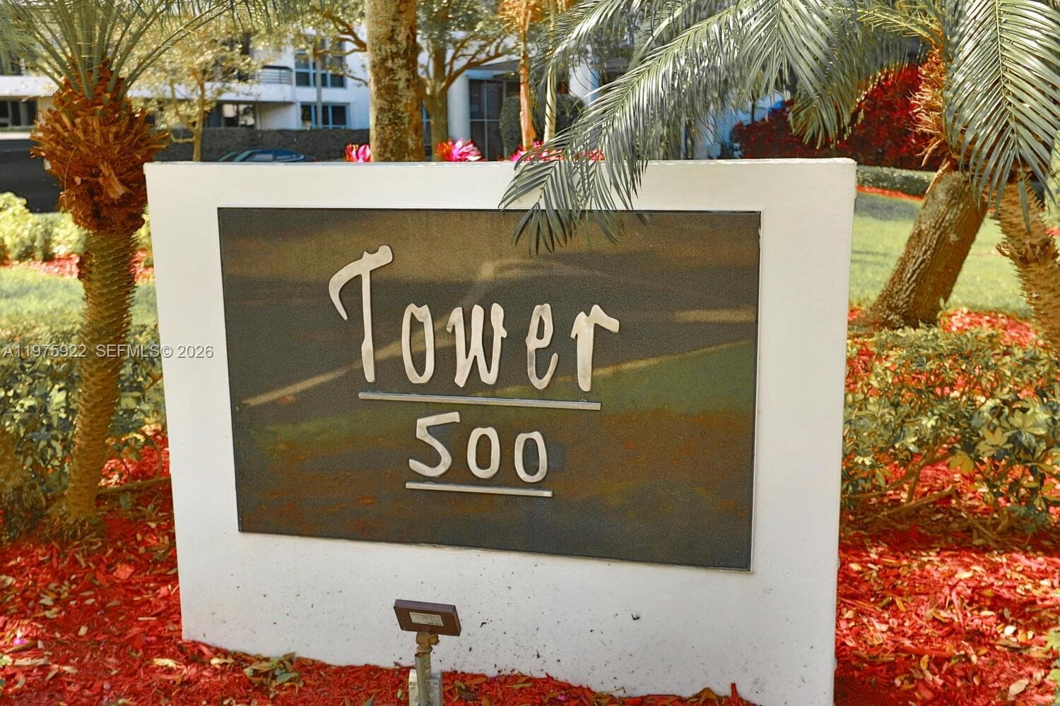 3530 Mystic Pointe Dr # 2807, Aventura FL 33180 — 2