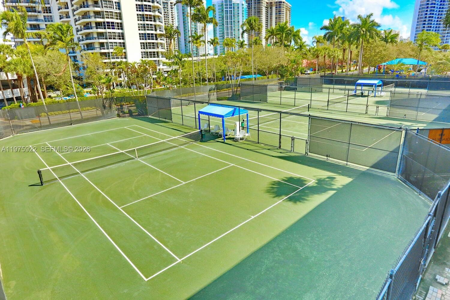 3530 Mystic Pointe Dr # 2807, Aventura FL 33180 — 53