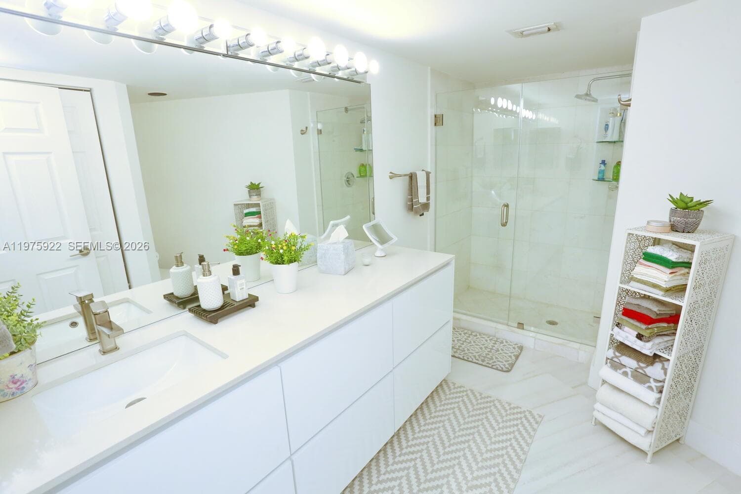 3530 Mystic Pointe Dr # 2807, Aventura FL 33180 — 45