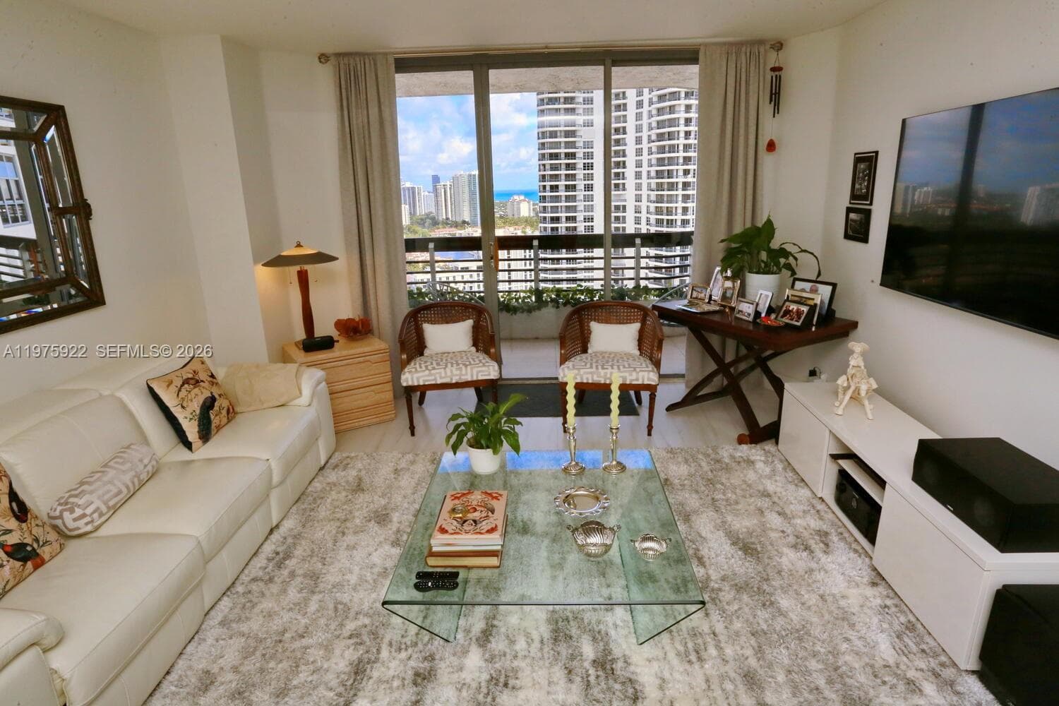 3530 Mystic Pointe Dr # 2807, Aventura FL 33180 — 18