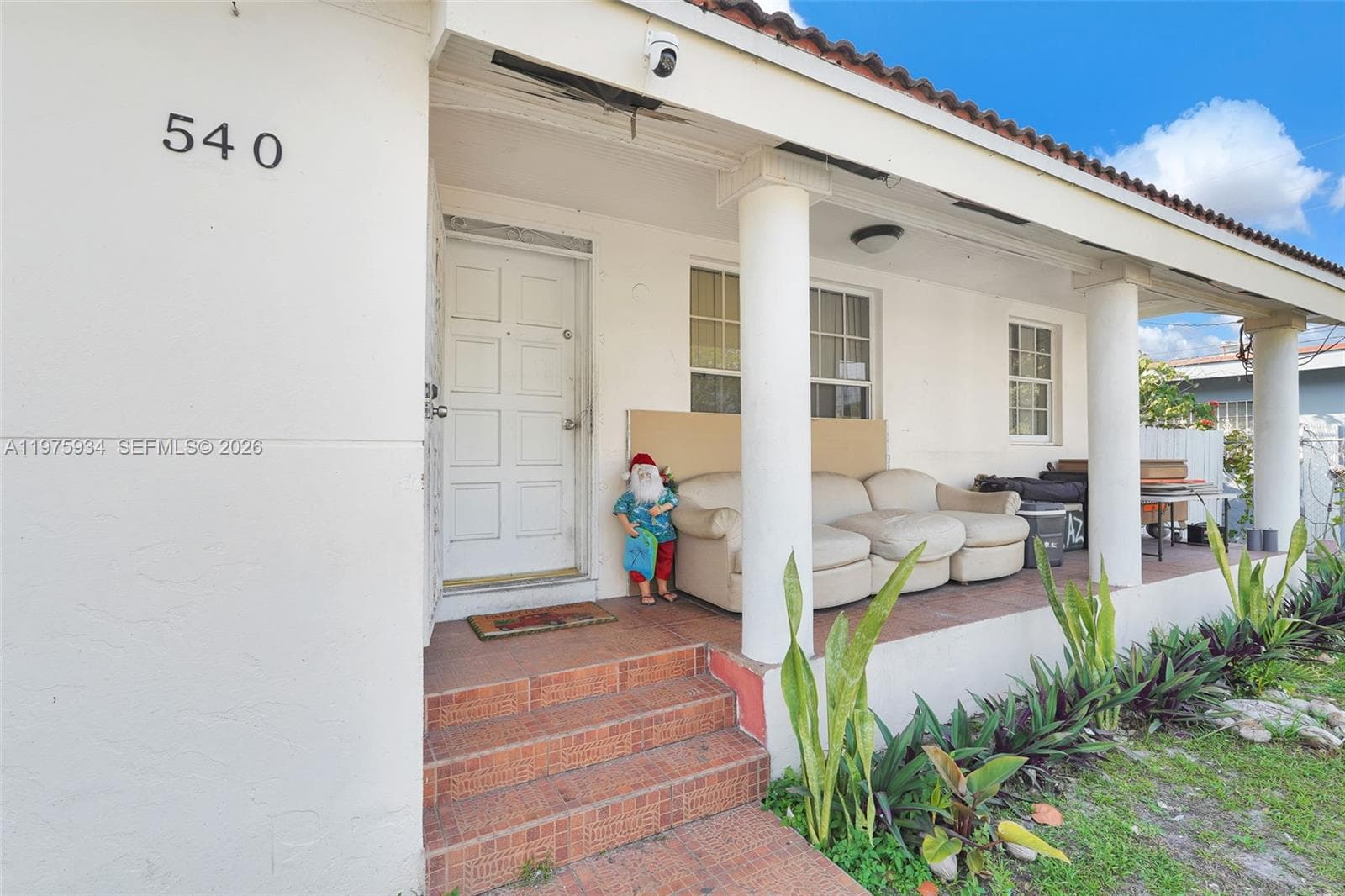 538 NW 20th Ave, Miami FL 33125 — 2