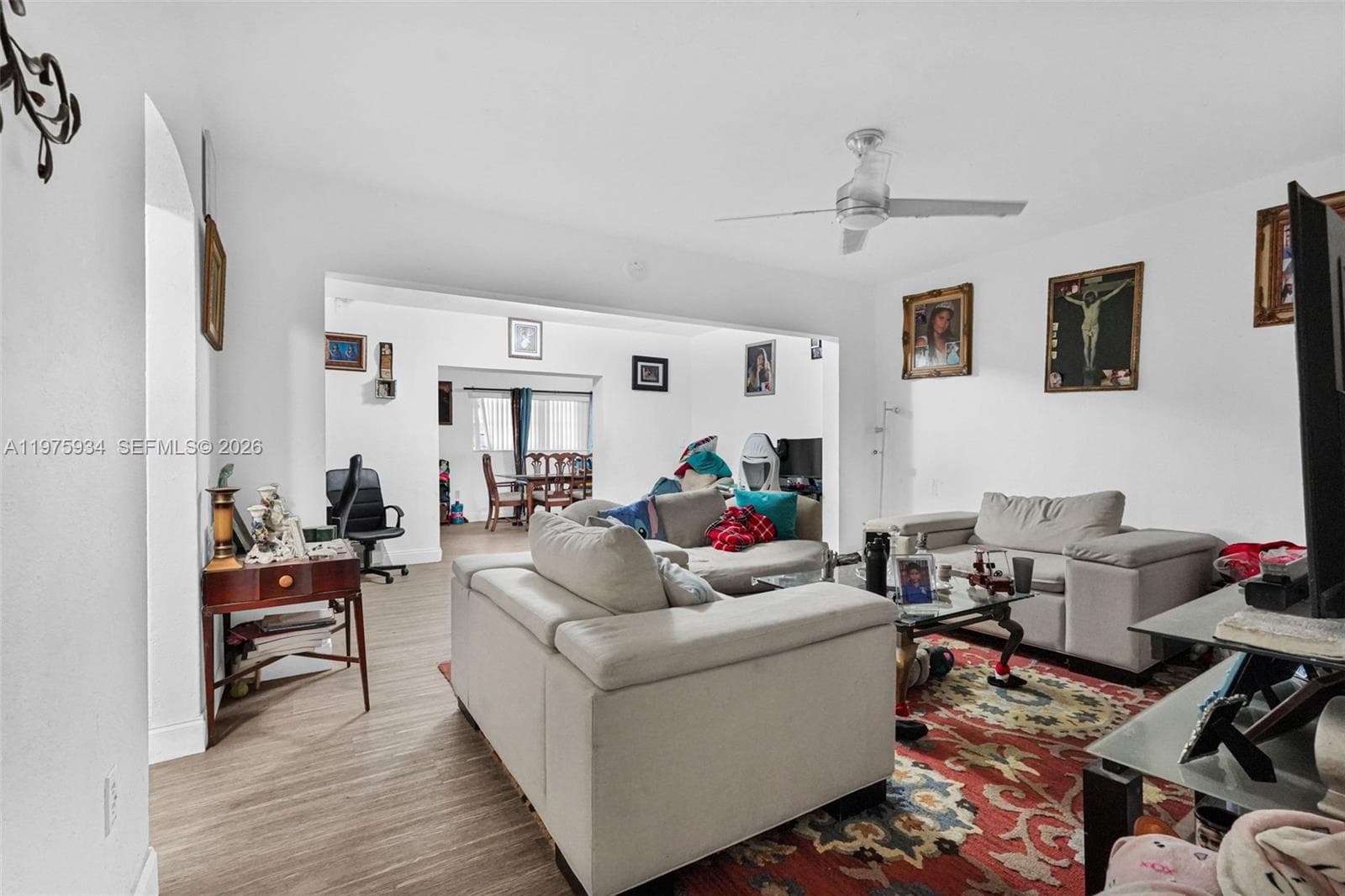 538 NW 20th Ave, Miami FL 33125 — 4