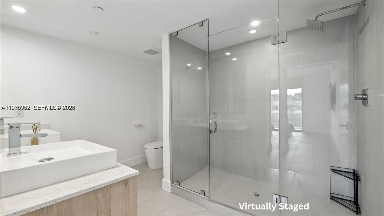 13800 Highland Dr # 202, North Miami Beach FL 33181 — 11