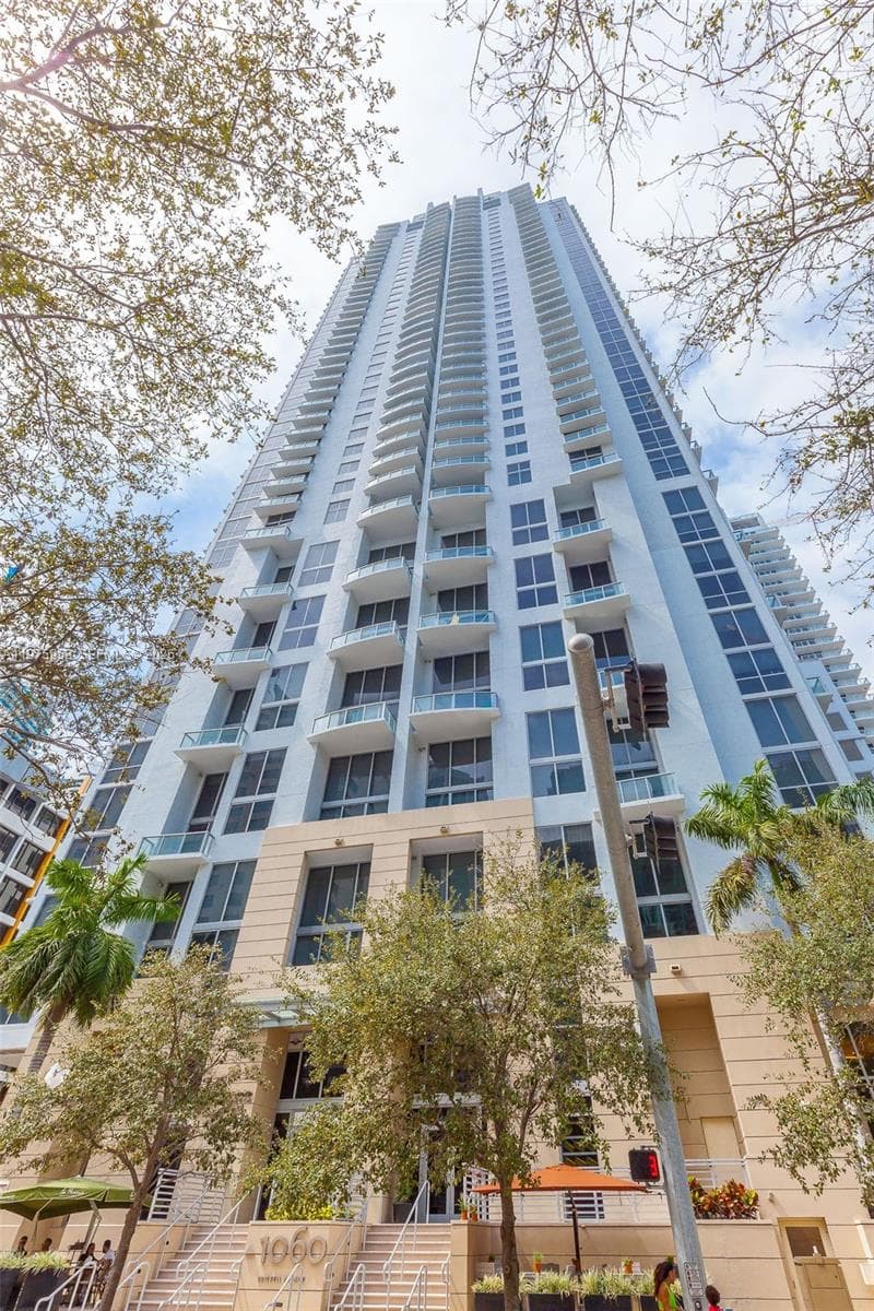 1050 BRICKELL AV # 2622, Miami FL 33131 — 1
