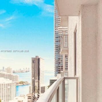 1050 BRICKELL AV # 2622, Miami FL 33131 — 18