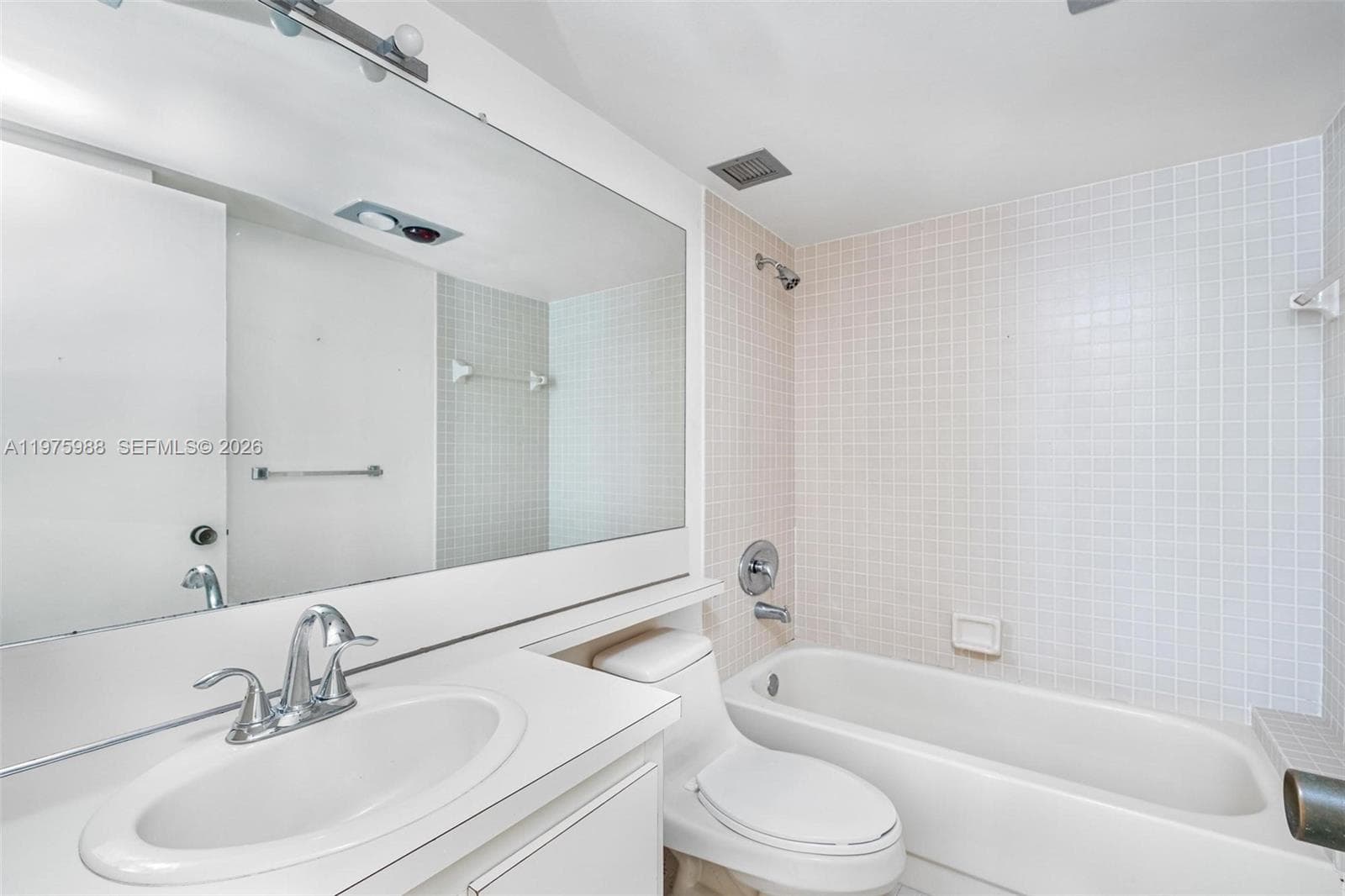 170 Ocean Lane Dr # 310, Key Biscayne FL 33149 — 17