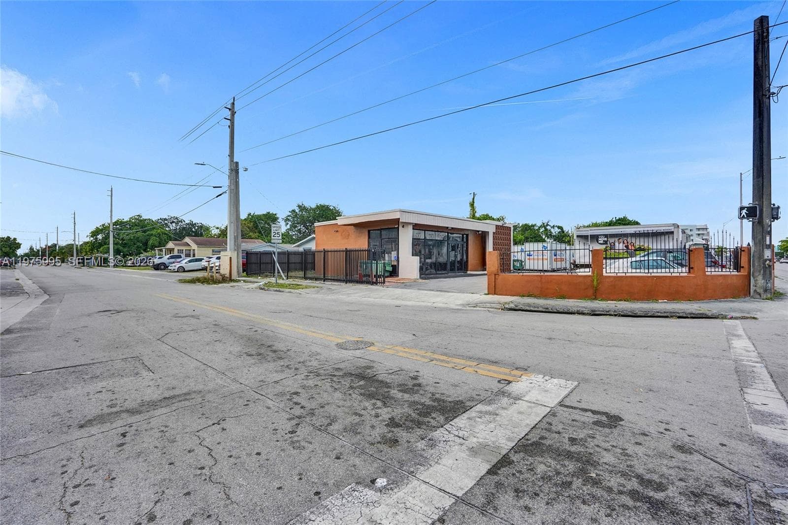 5595 NW 17th Ave, Miami FL 33142 — 16