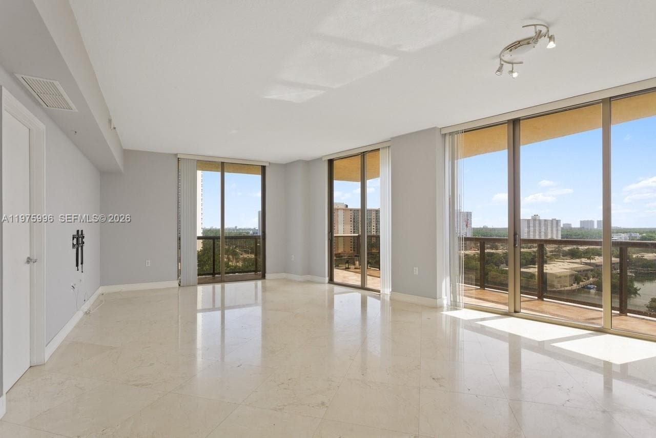 16275 Collins Ave # 904, Sunny Isles Beach FL 33160 — 1