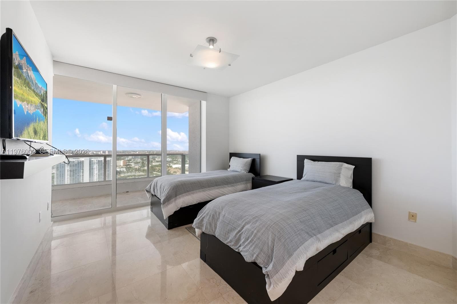 3201 NE 183rd St # 2906, Aventura FL 33160 — 34