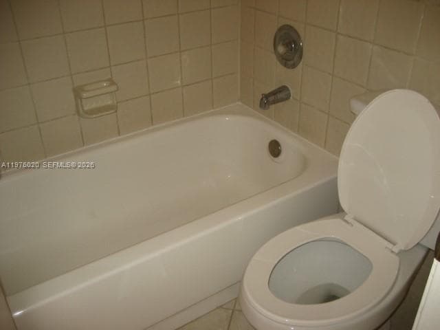 8305 SW 152 AV # 405, Miami FL 33193 — 30