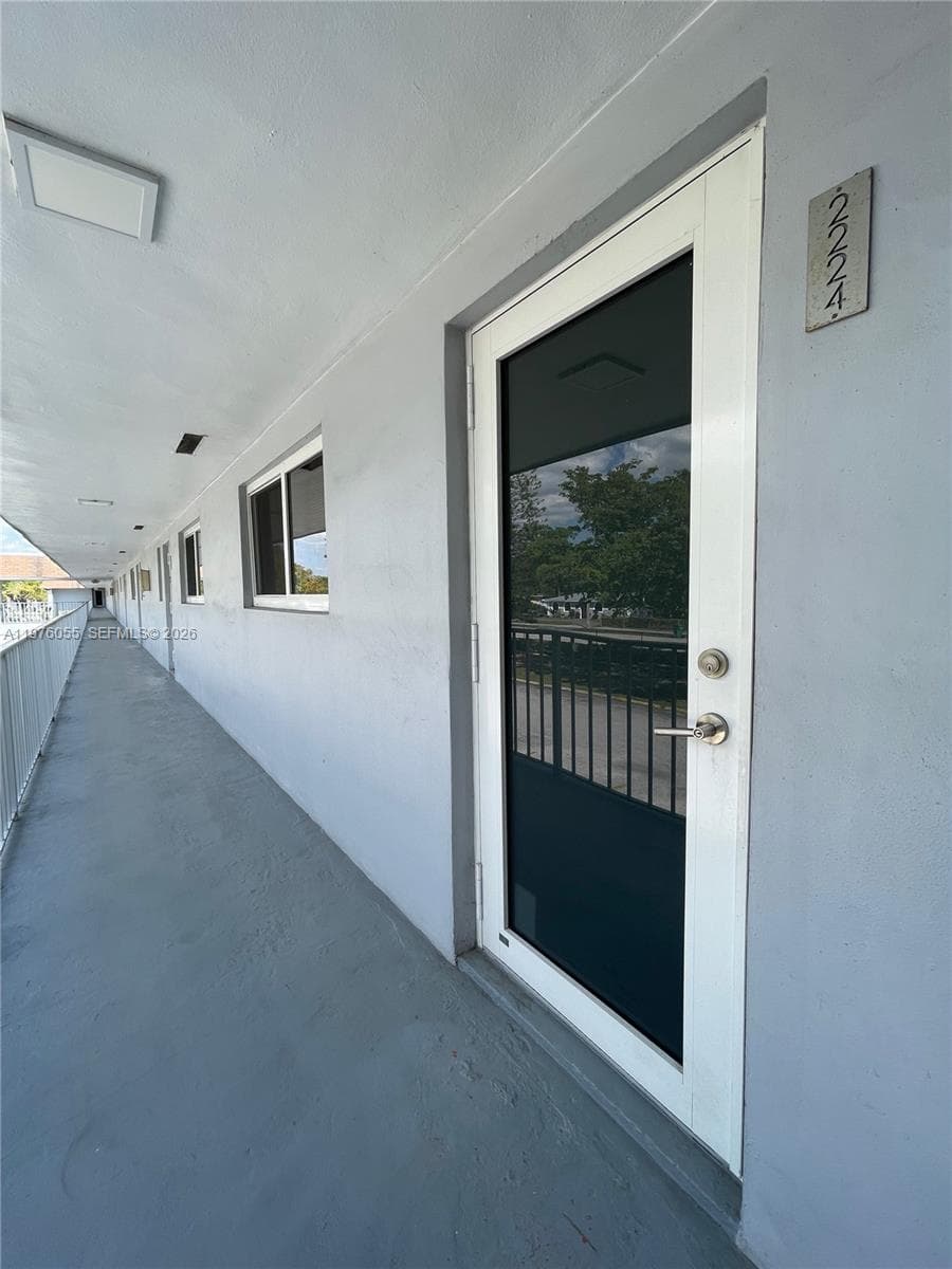 19255 NE 2nd Ave # 2224, Miami FL 33179 — 2