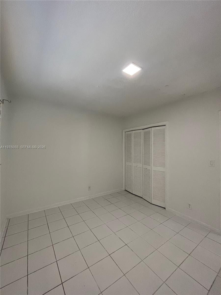 19255 NE 2nd Ave # 2224, Miami FL 33179 — 11