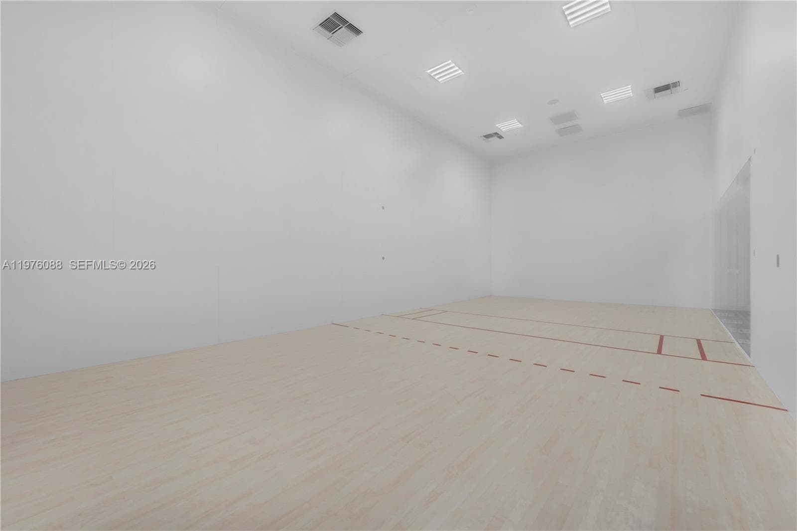 225 N Miami # 3009, Miami FL 33128 — 17