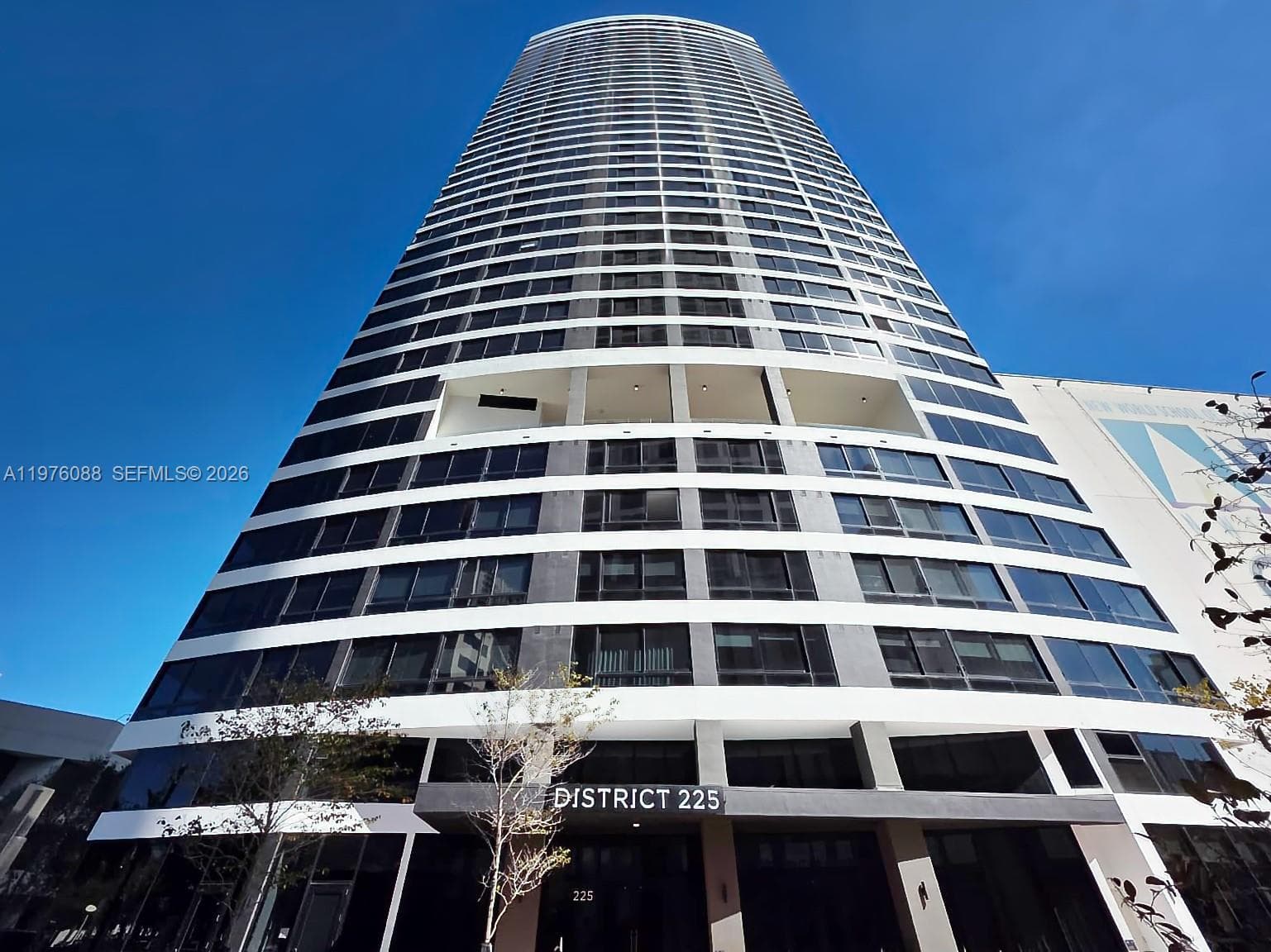 225 N Miami # 3009, Miami FL 33128 — 3