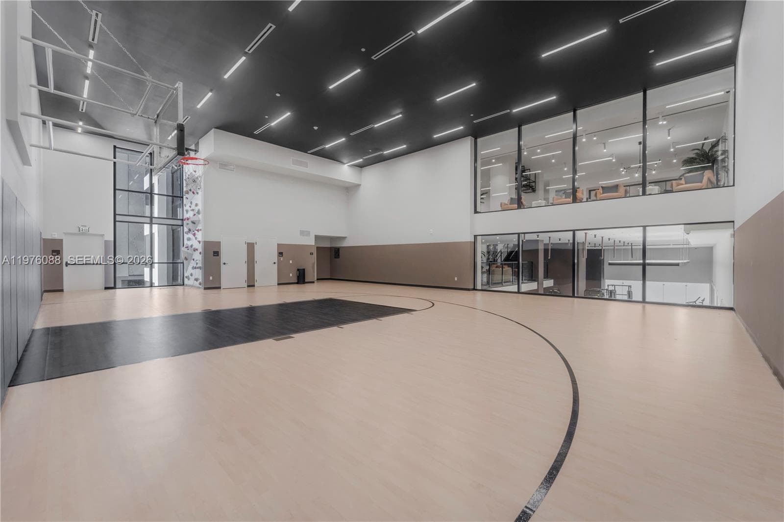 225 N Miami # 3009, Miami FL 33128 — 28