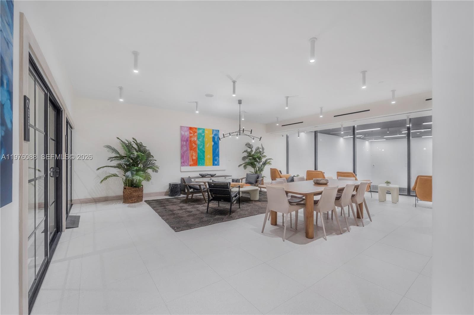 225 N Miami # 3009, Miami FL 33128 — 33