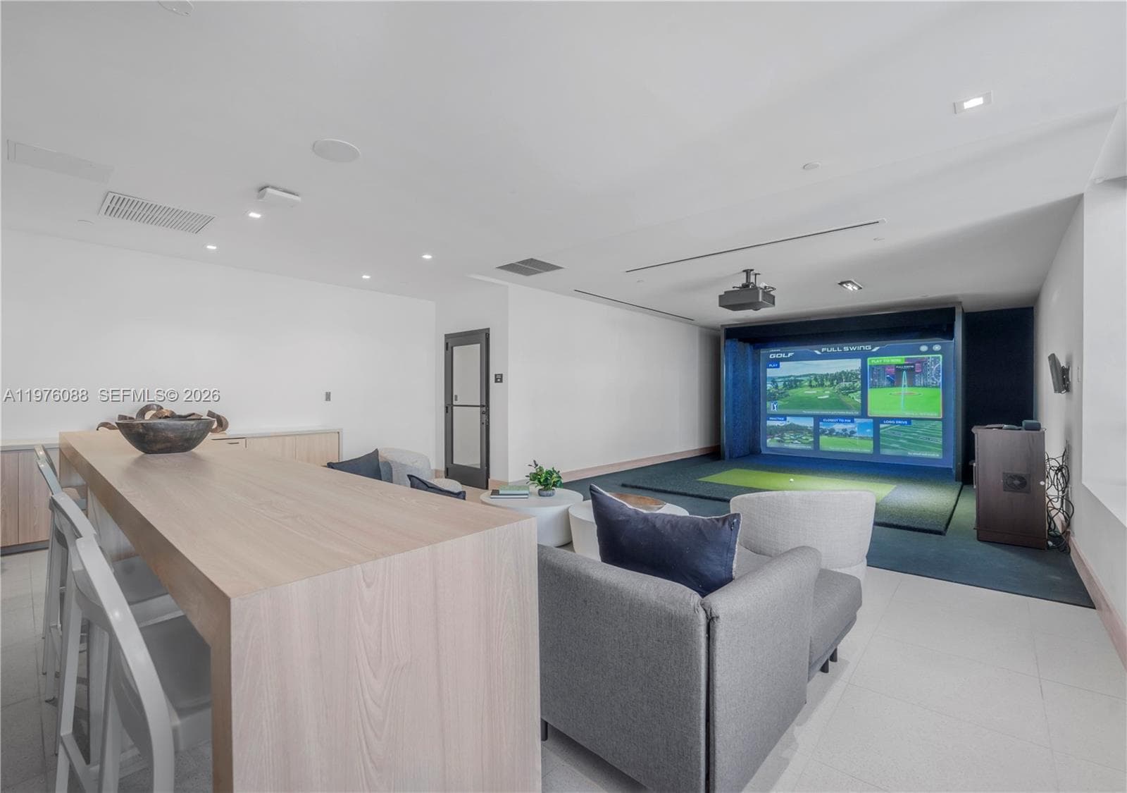 225 N Miami # 3009, Miami FL 33128 — 41