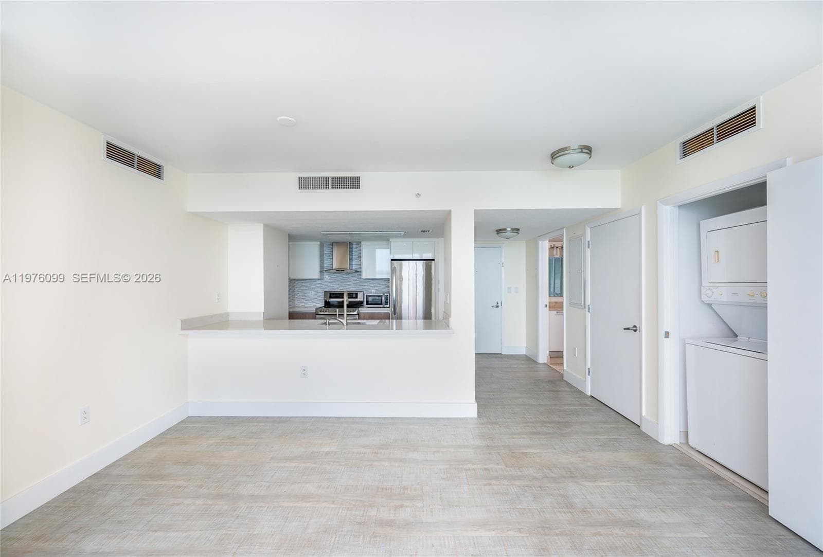 1800 N Bayshore Dr # 2503, Miami FL 33132 — 10