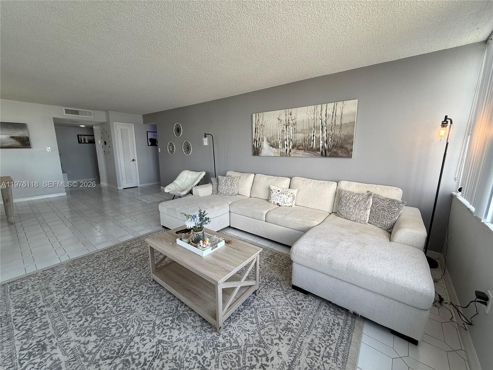 18011 Biscayne Blvd # 805, Aventura FL 33160 — 3