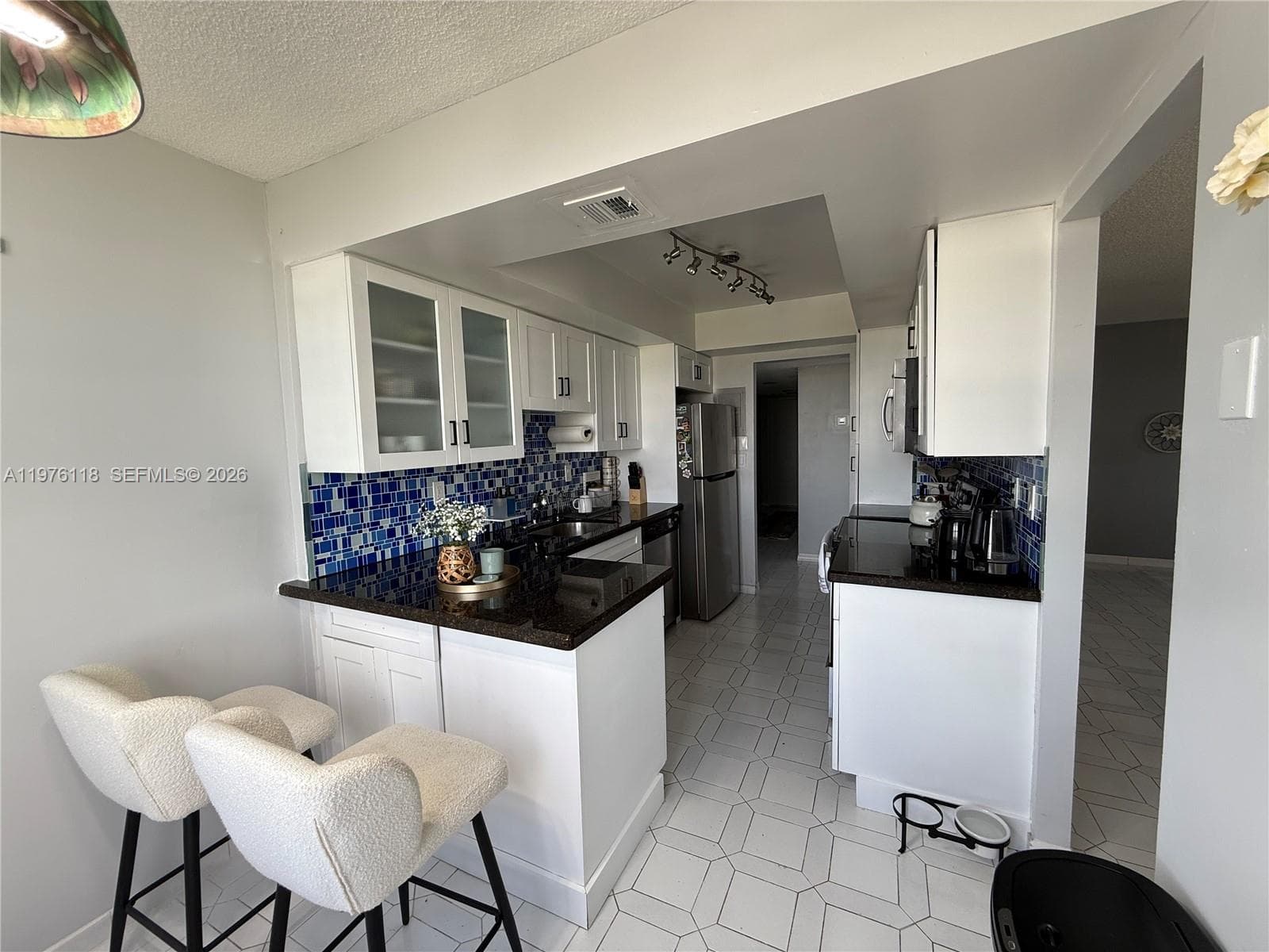 18011 Biscayne Blvd # 805, Aventura FL 33160 — 5