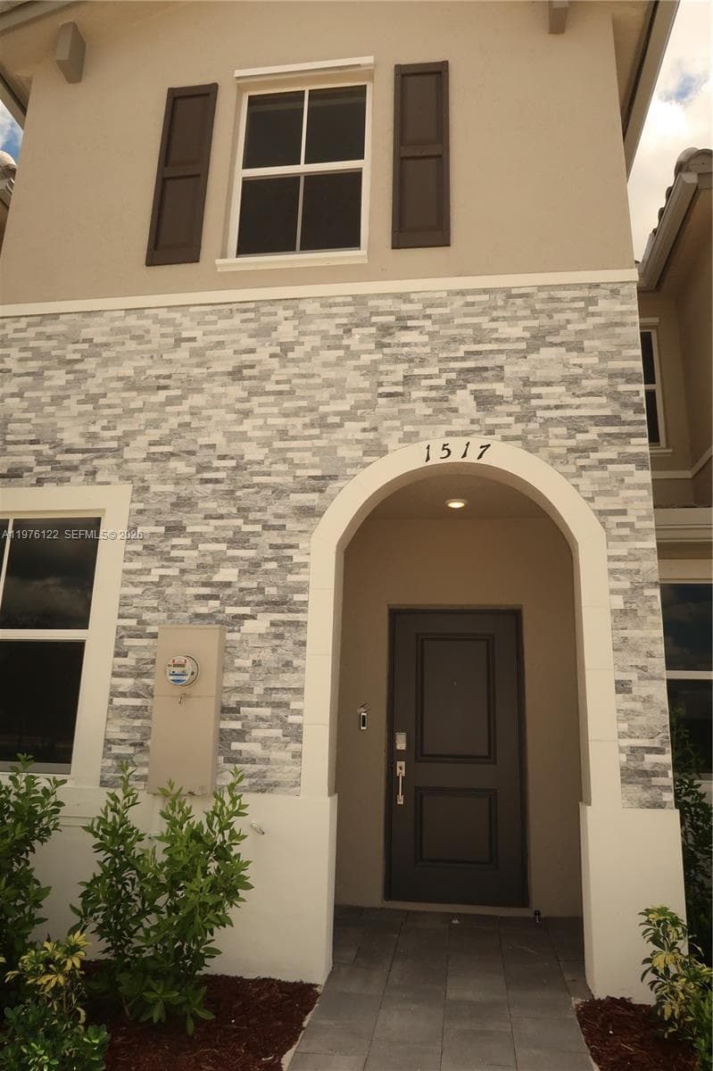 1517 SE 27th Rd, Homestead FL 33035 — 2