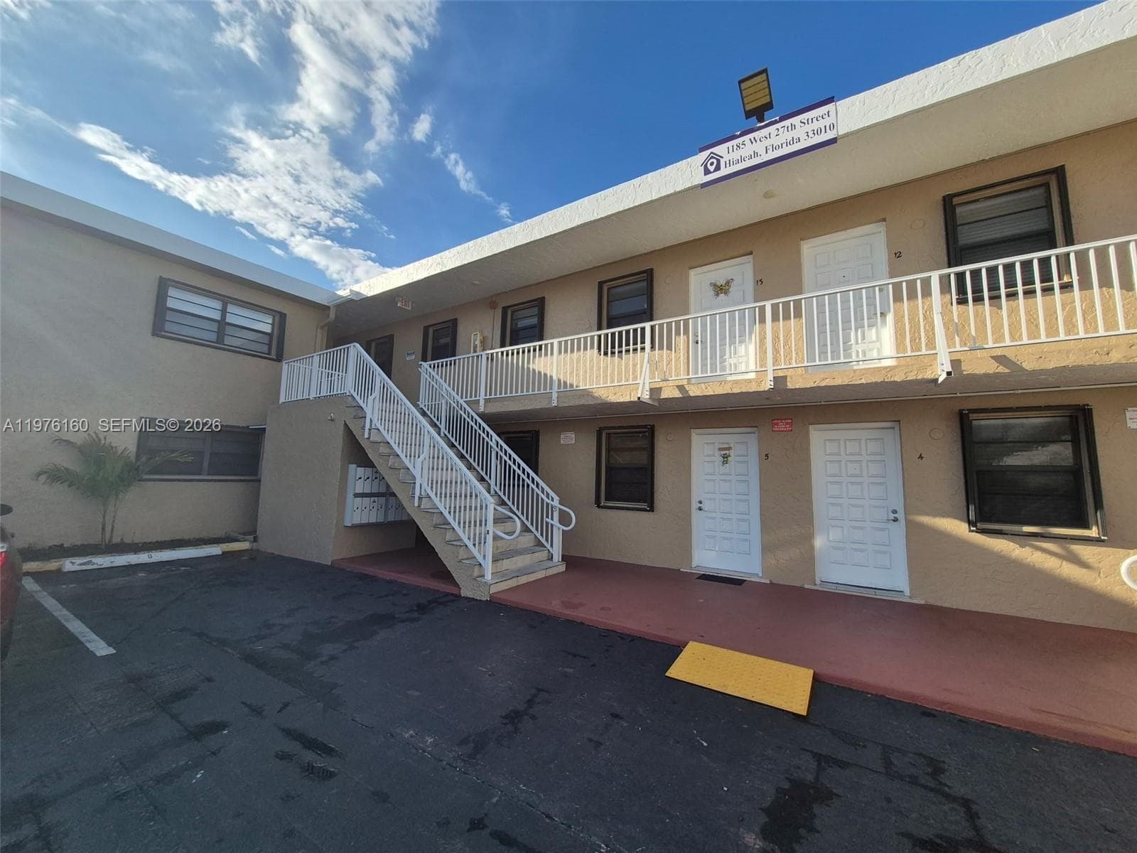 1185 W 27th St, Hialeah FL 33010 — 2