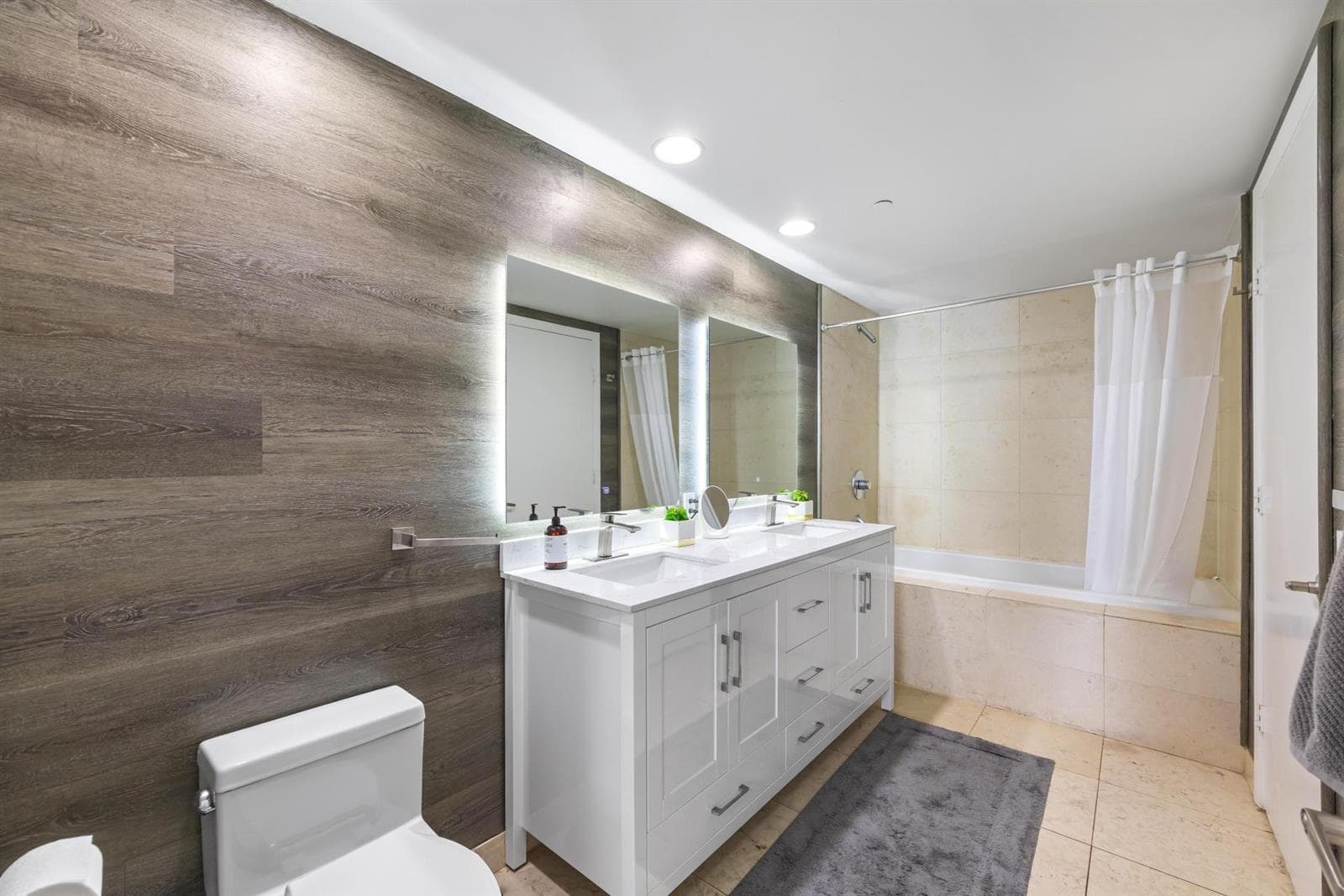 485 Brickell Avenue # 2506, Miami FL 33131 — 16