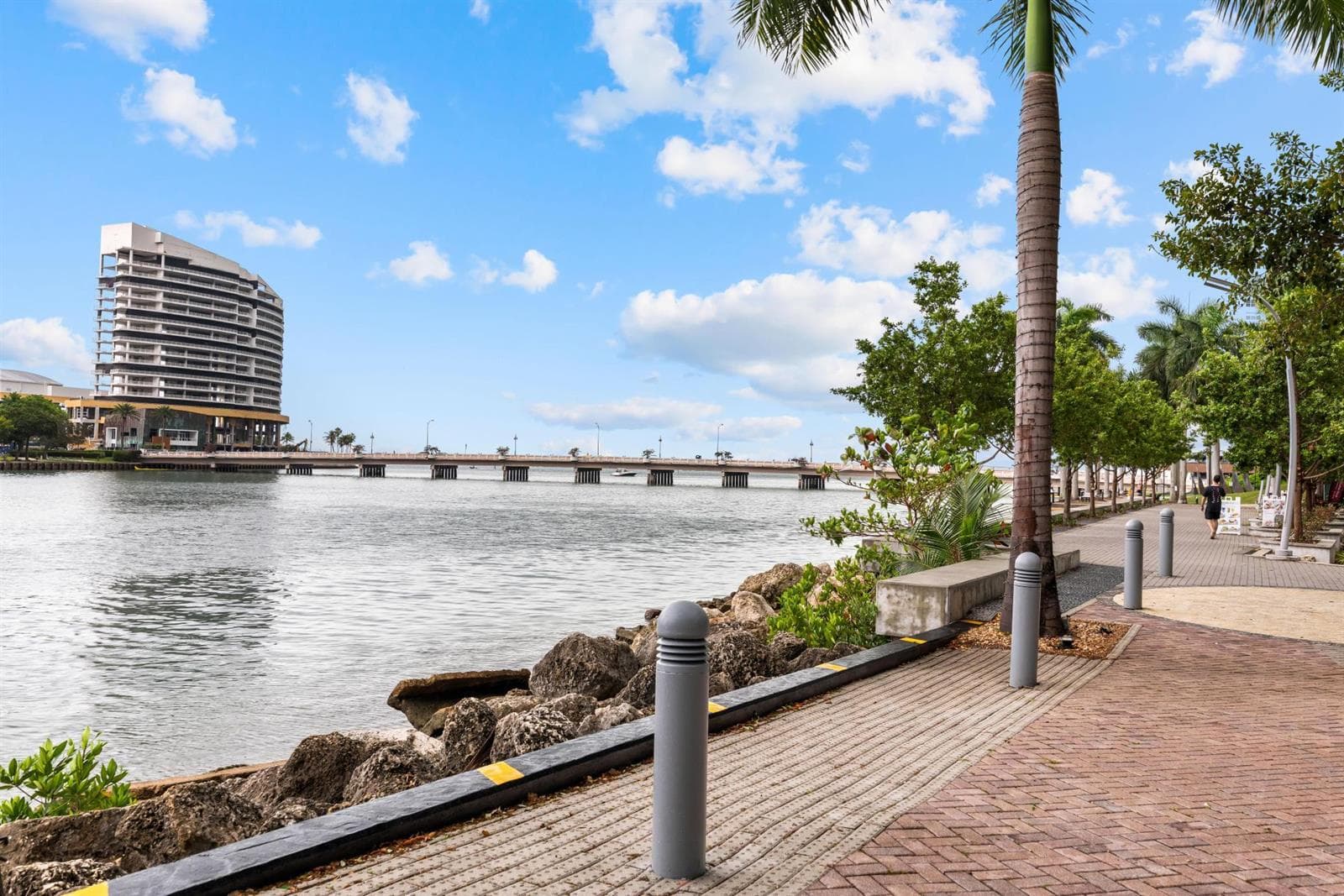 485 Brickell Avenue # 2506, Miami FL 33131 — 31
