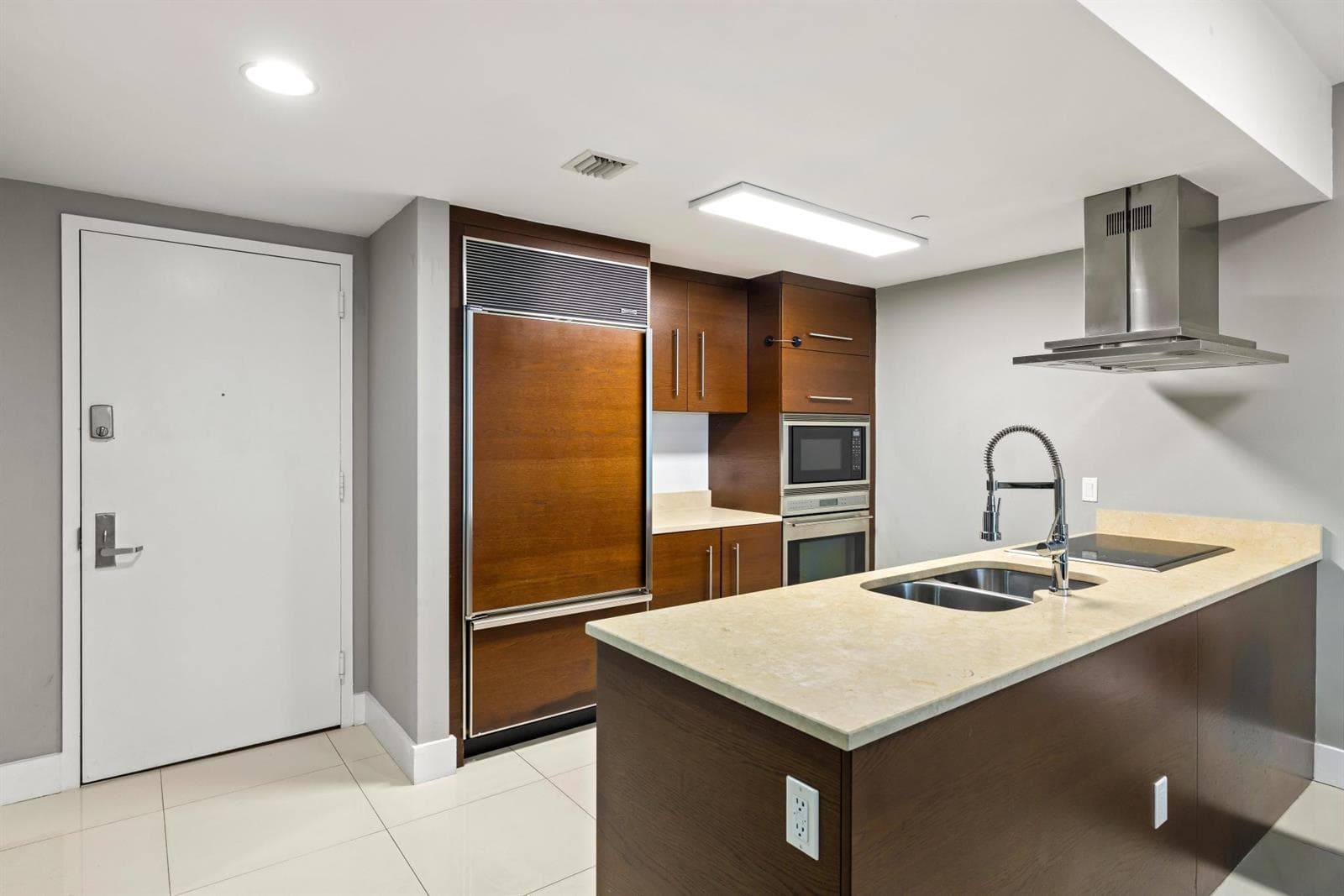 485 Brickell Avenue # 2506, Miami FL 33131 — 4