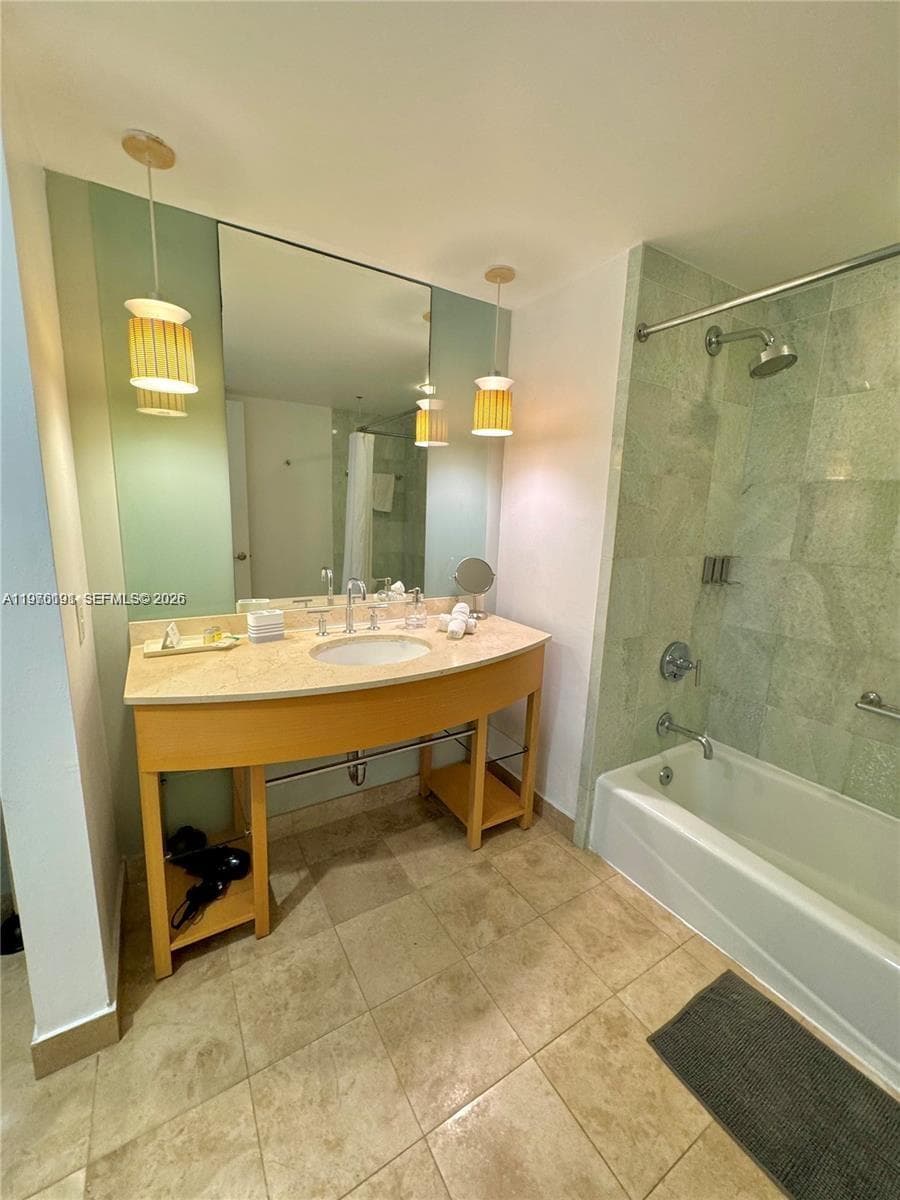 18683 COLLINS AV # 2306, Sunny Isles Beach FL 33160 — 14