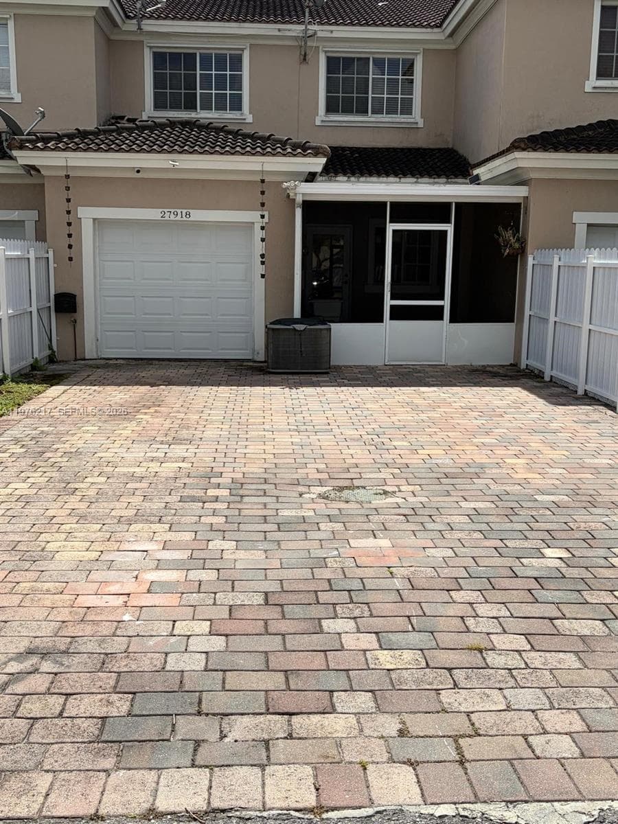 27918 SW 140th Ave # 27918, Homestead FL 33032 — 33