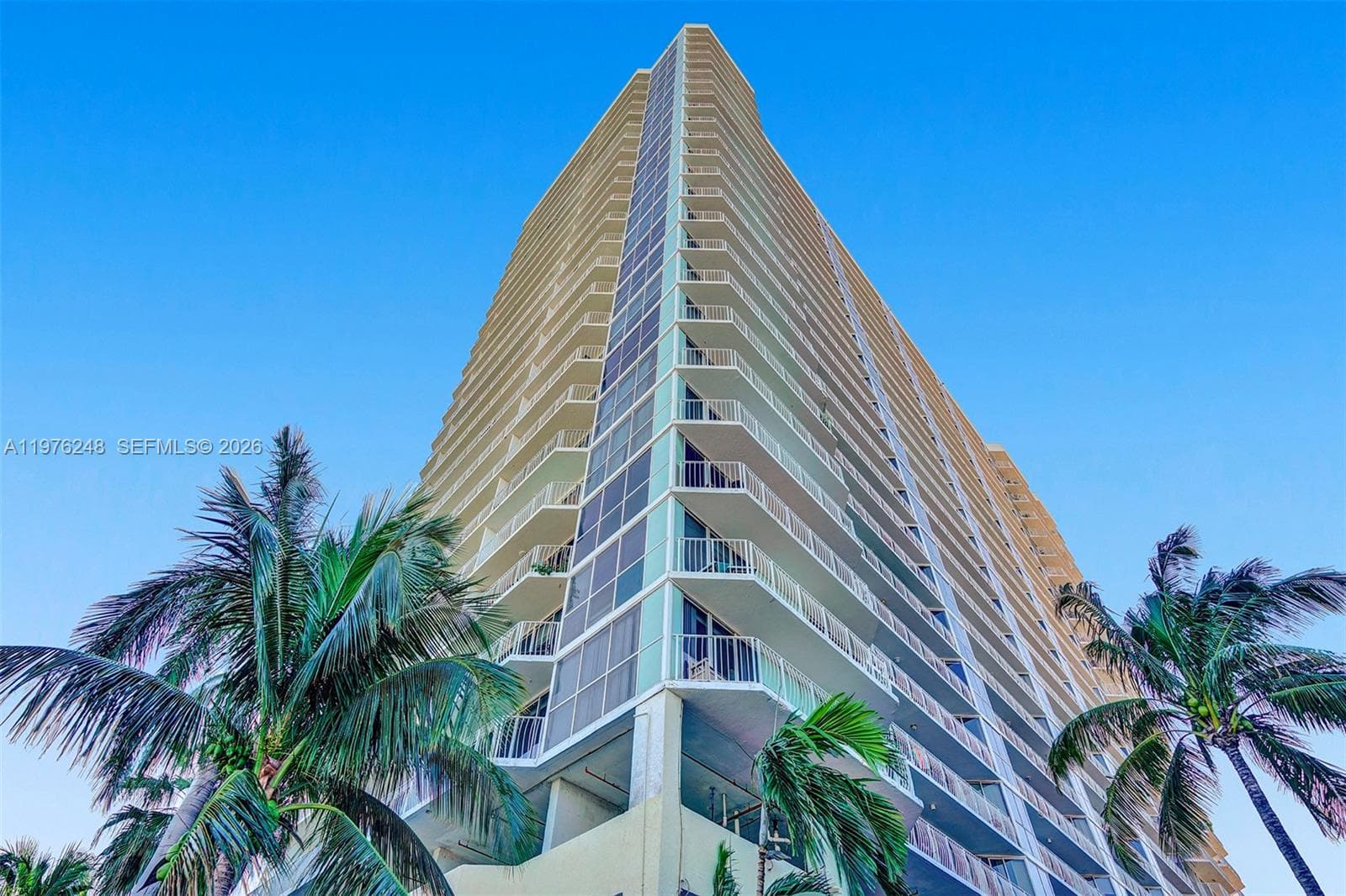7601 E Treasure Dr # 2205, North Bay Village FL 33141 — 1