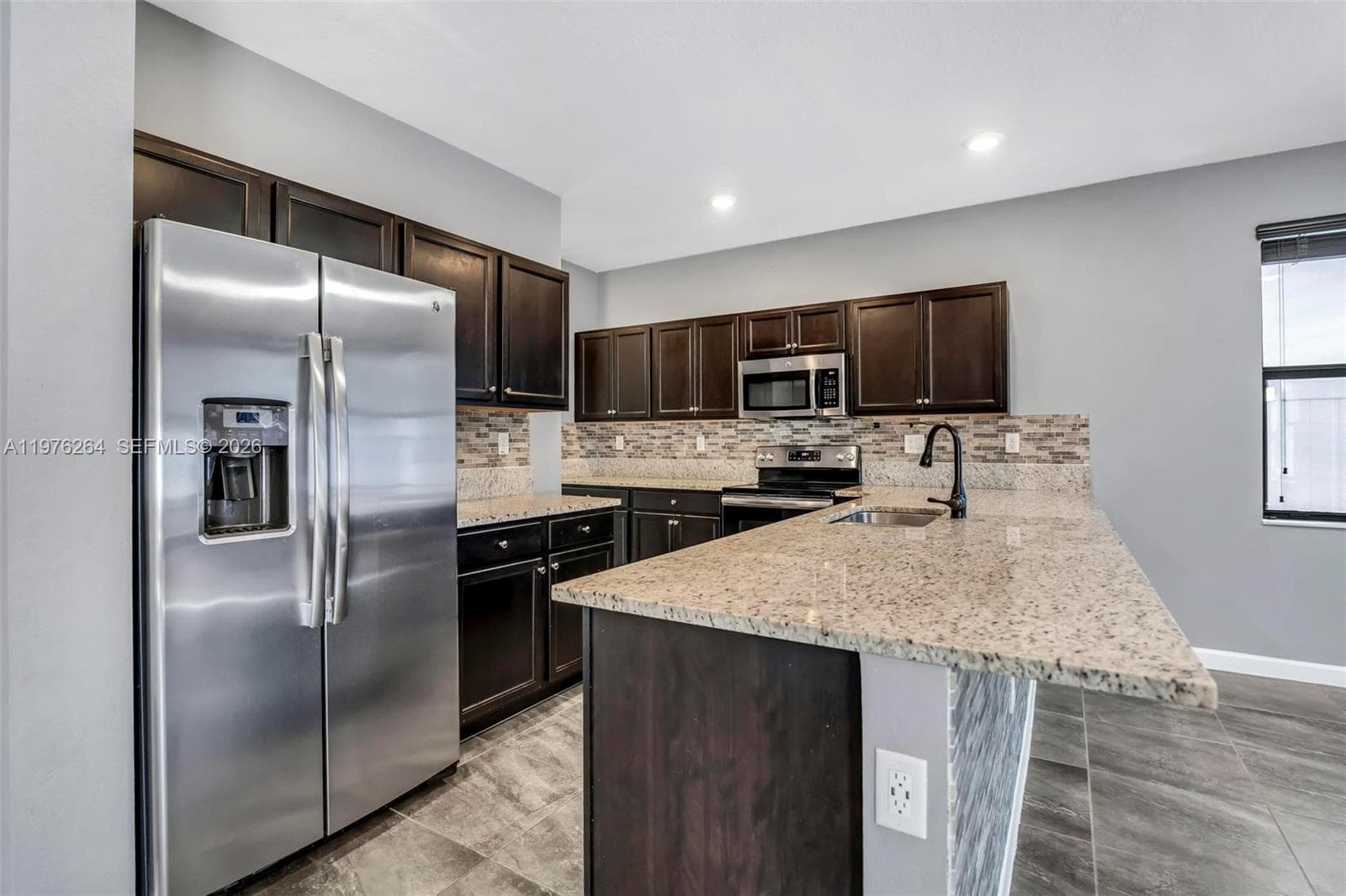 3440 W 100th Ter, Hialeah FL 33018 — 22