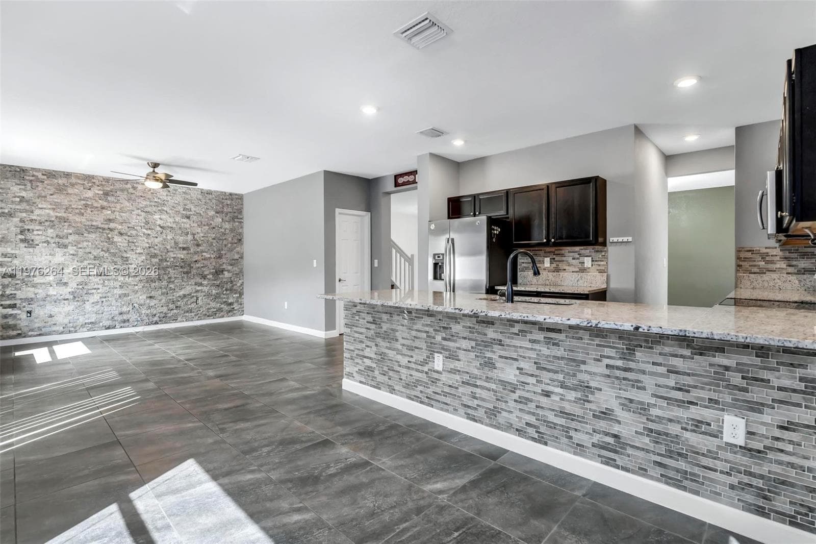3440 W 100th Ter, Hialeah FL 33018 — 20