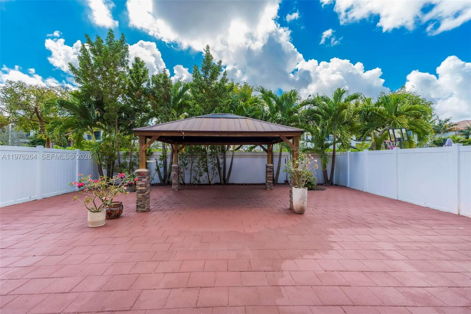 3440 W 100th Ter, Hialeah FL 33018 — 59