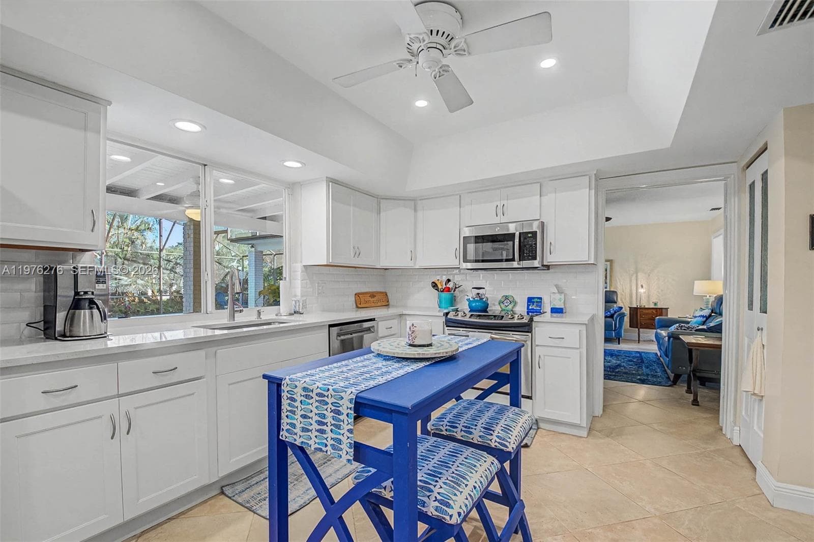 15401 SW 81 Av, Palmetto Bay FL 33157 — 6