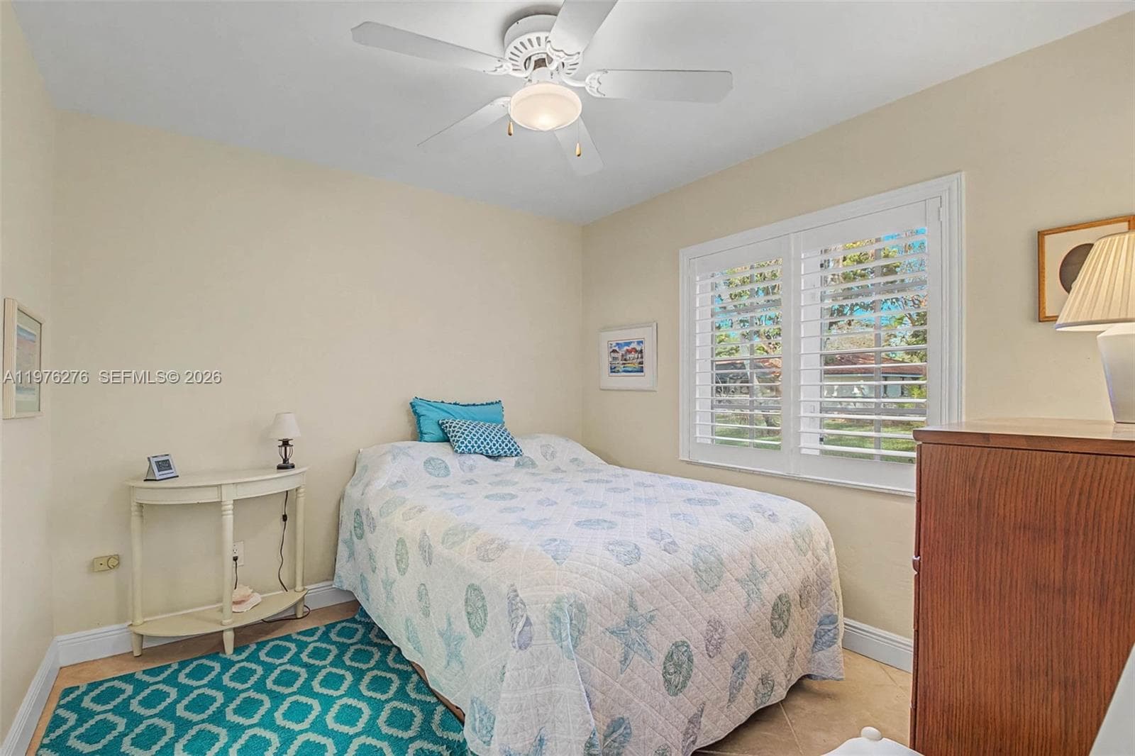 15401 SW 81 Av, Palmetto Bay FL 33157 — 24