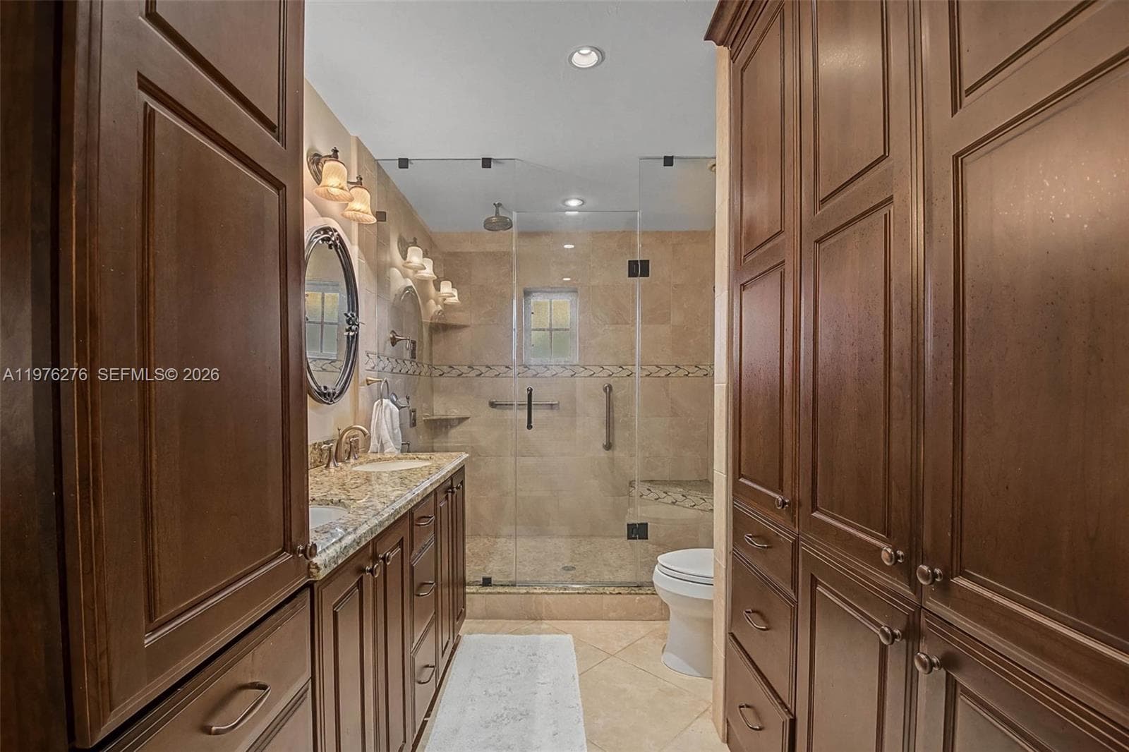 15401 SW 81 Av, Palmetto Bay FL 33157 — 15