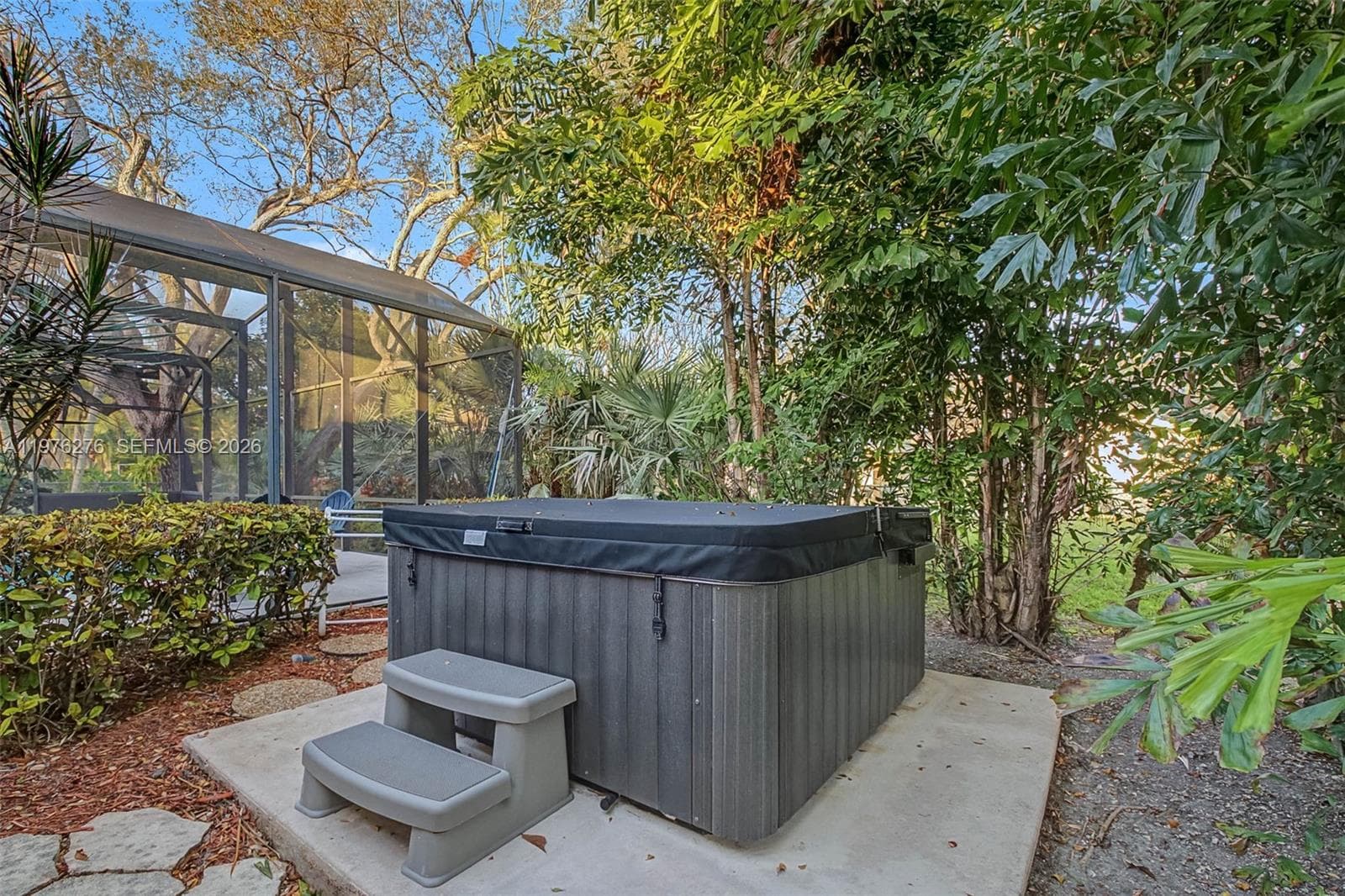 15401 SW 81 Av, Palmetto Bay FL 33157 — 29