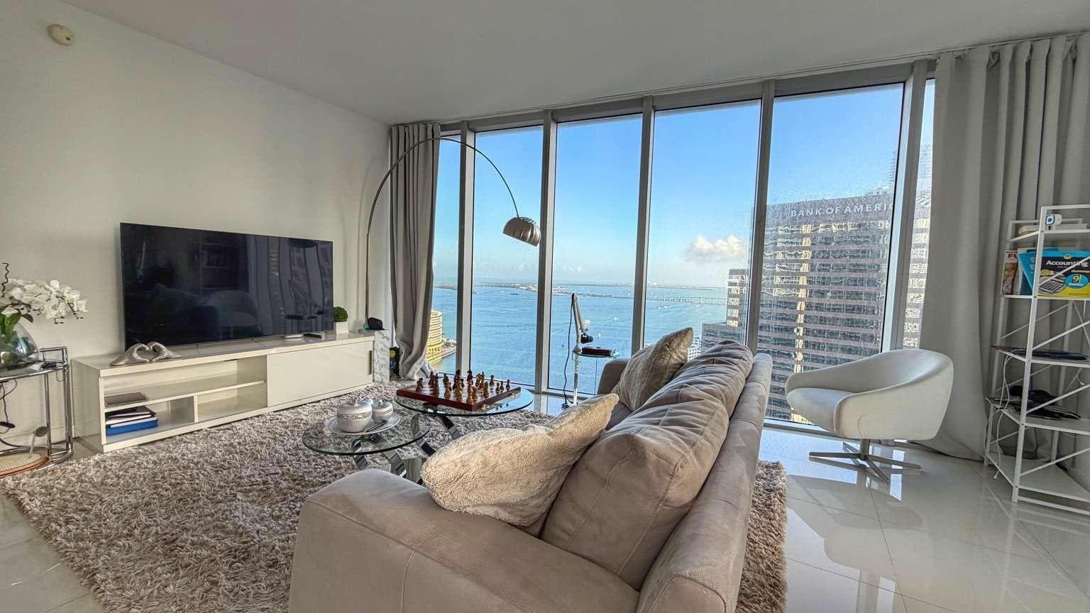 485 Brickell Avenue # 3608, Miami FL 33131 — 17