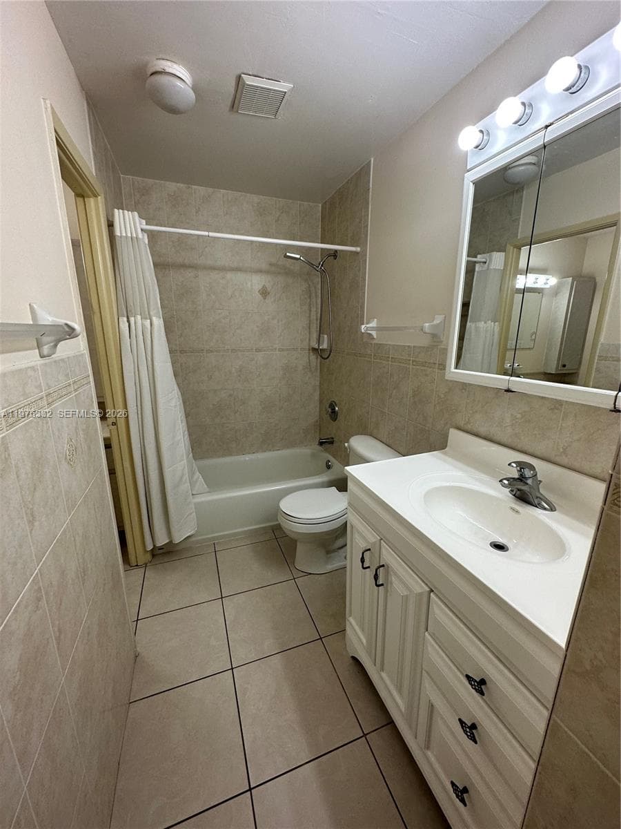 11279 SW 88th St # 210K, Miami FL 33176 — 12