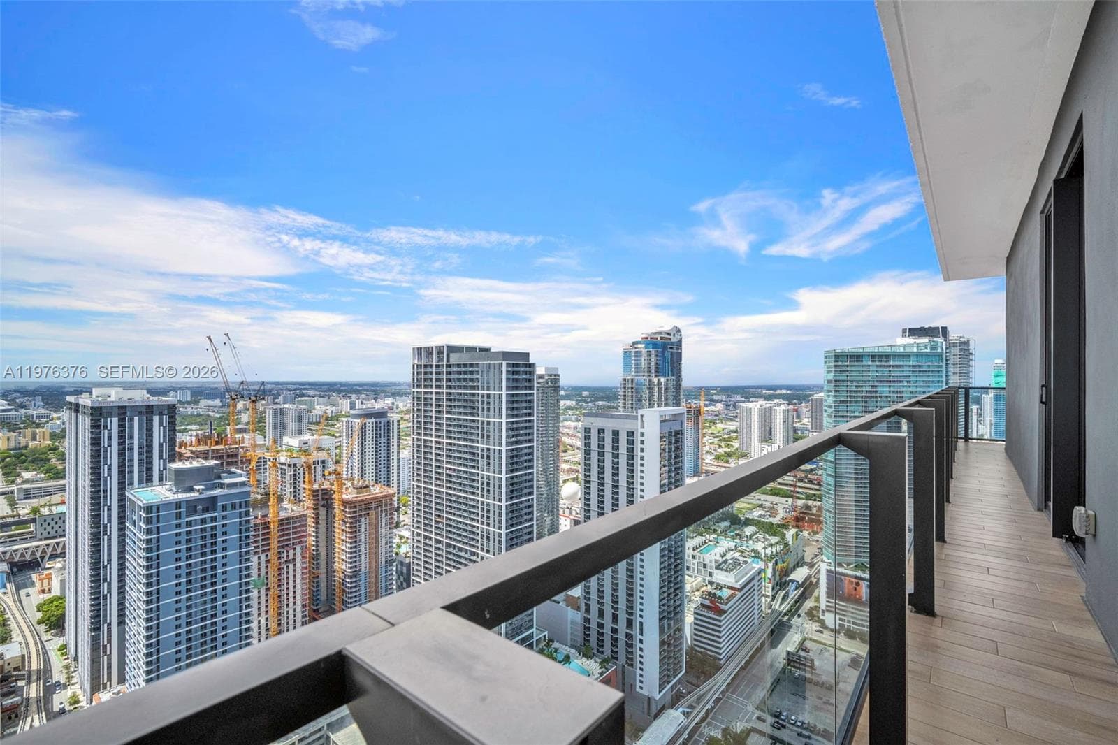 398 NE 5th St # 4701, Miami FL 33132 — 44